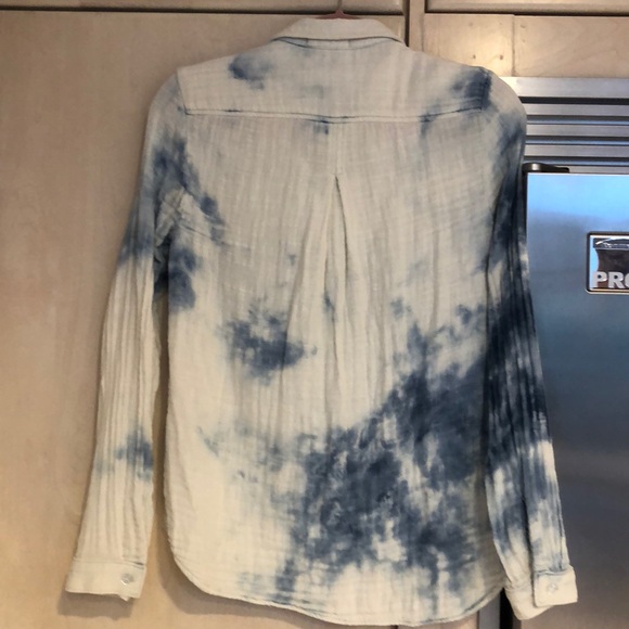 Bella Dahl button down - Picture 3 of 3